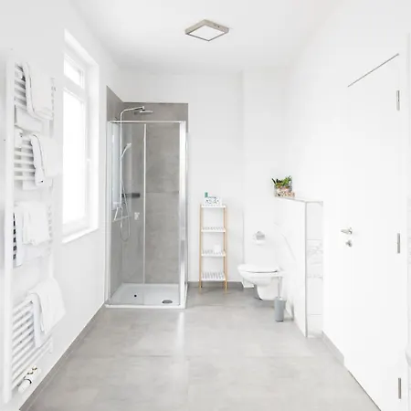 Moderne 2 Zimmer Ferienwohnung Mit Dachterrasse - 95Qm Bremerhaven Exterior photo